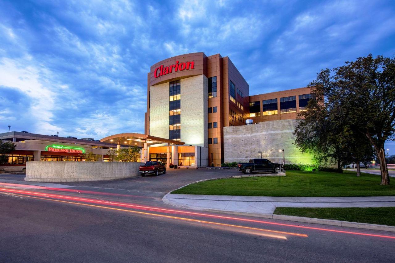 Clarion Hotel & Suites Winnipeg Eksteriør bilde